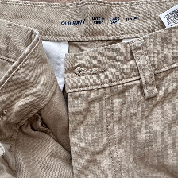 Old Navy Men’s Slim Fit Khakis - Picture 3 of 3